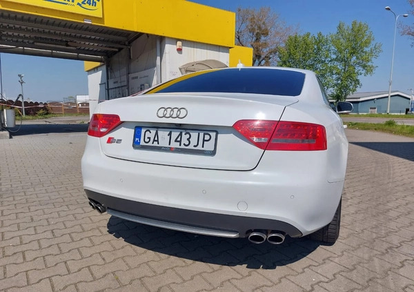 Audi S5 cena 72000 przebieg: 195000, rok produkcji 2012 z Gdynia małe 407